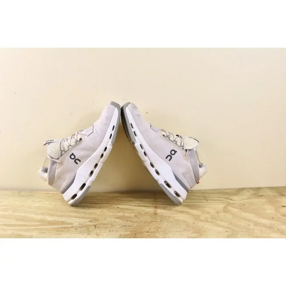 On Cloudnova 2 Womens 7 Beige White Sneakers Running Shoes